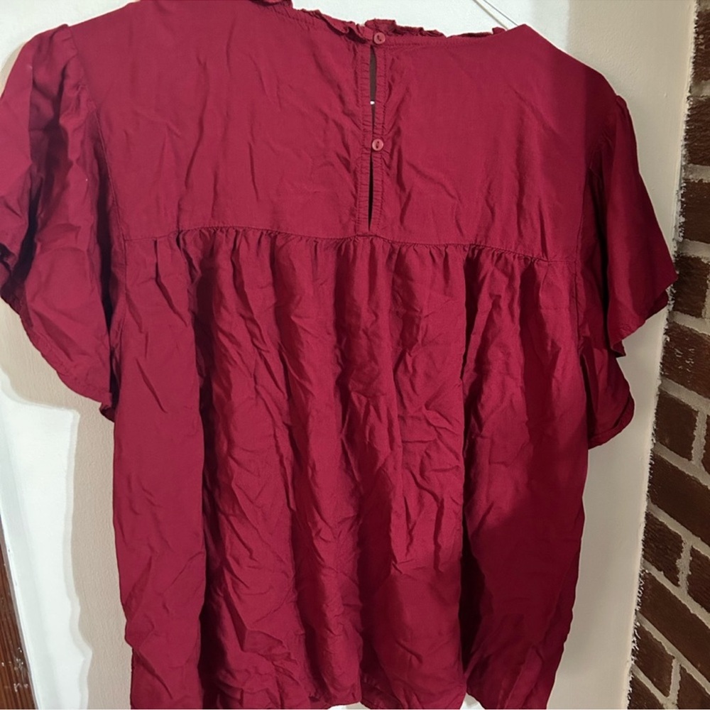 Old Navy women's size xxl tall maroon red colored blouse flutter sleeve - Picture 3 of 5